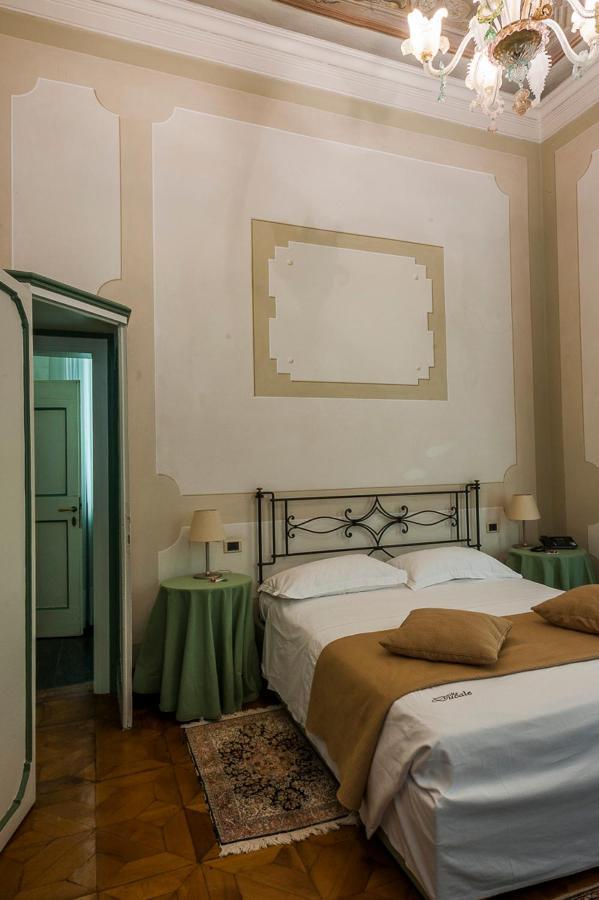 Villa Ducale Hotel & Ristorante ドーロ エクステリア 写真