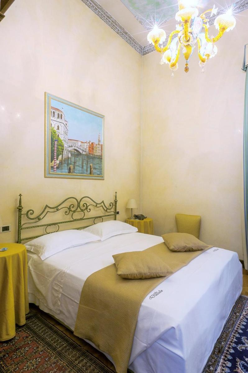 Villa Ducale Hotel & Ristorante ドーロ エクステリア 写真
