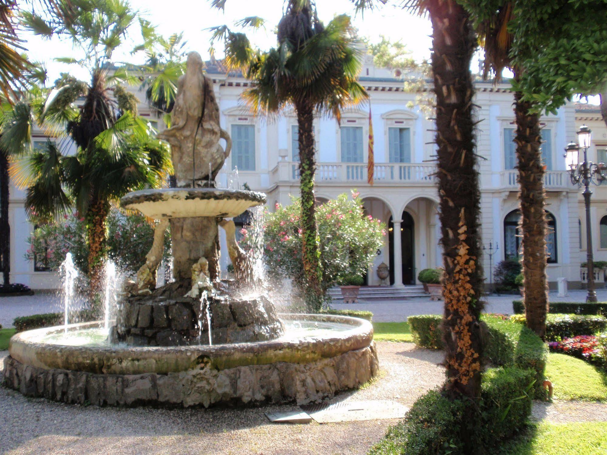 Villa Ducale Hotel & Ristorante ドーロ エクステリア 写真