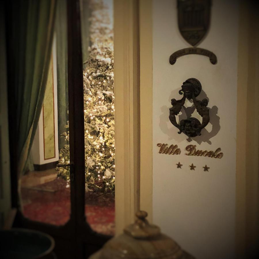 Villa Ducale Hotel & Ristorante ドーロ エクステリア 写真